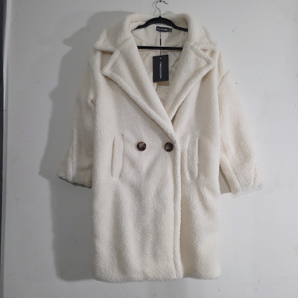 PrettyLittleThing Cream Teddy Jacket